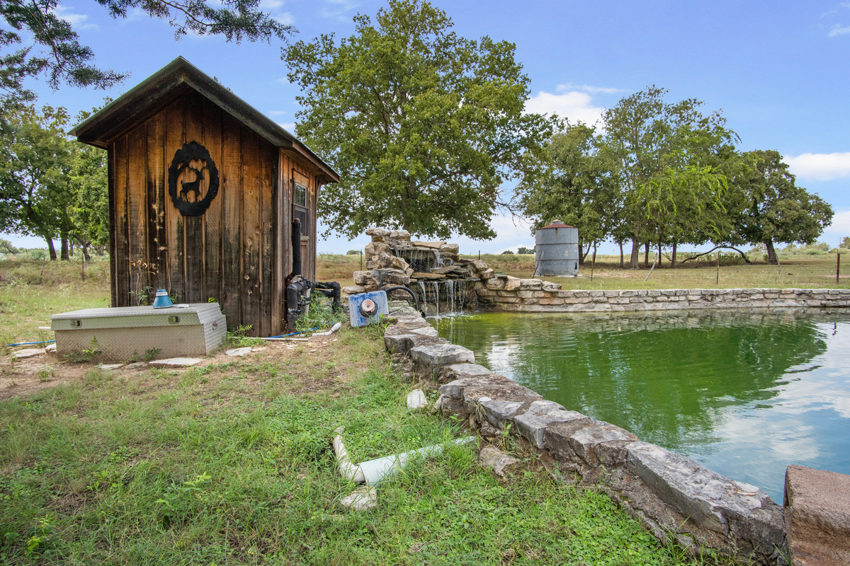 The Cabins at Restoration Ranch, Fredericksburg