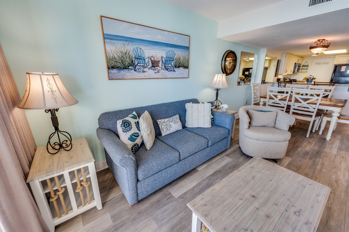 Amazing Living Room with Stunning Views🌊☀️