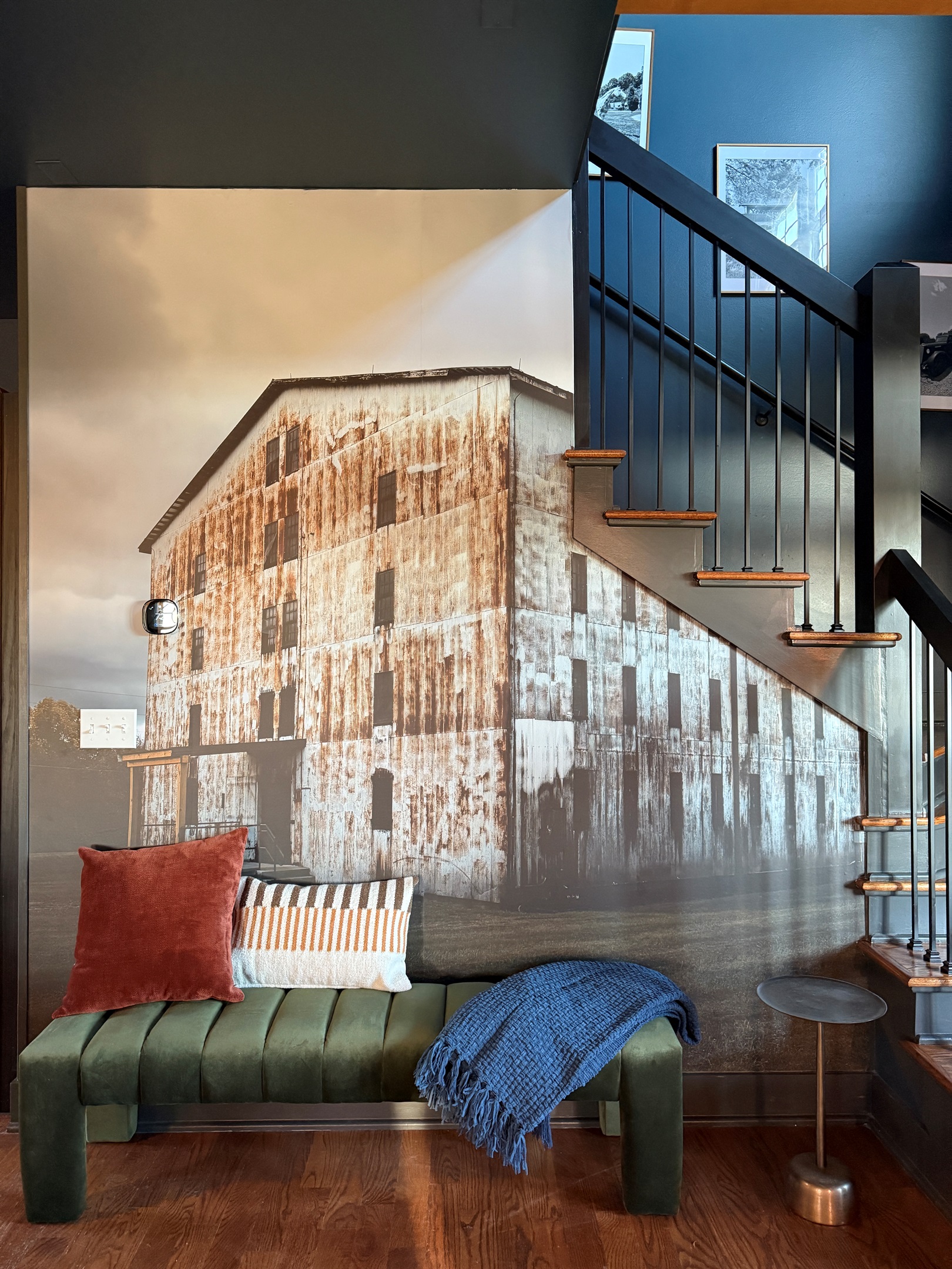 A warm Kentucky welcome from Destino Getaways @ The Rickhouse Retreat — gather where modern design meets bourbon-country charm.