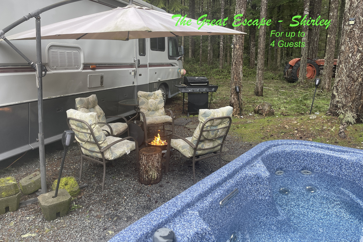 Welcome to The Great Escape - Shirley - Secluded with Hot Tub
