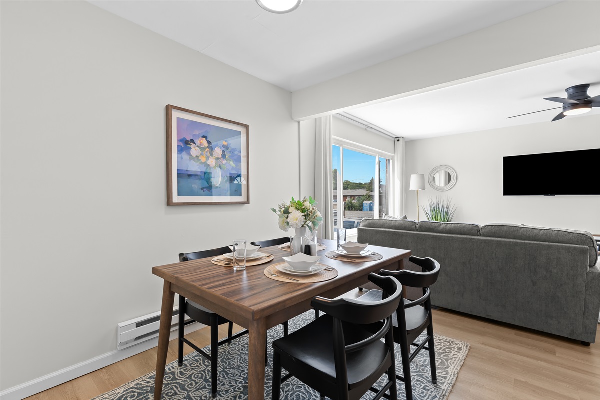 Enjoy meals with a bright view from the large front windows.