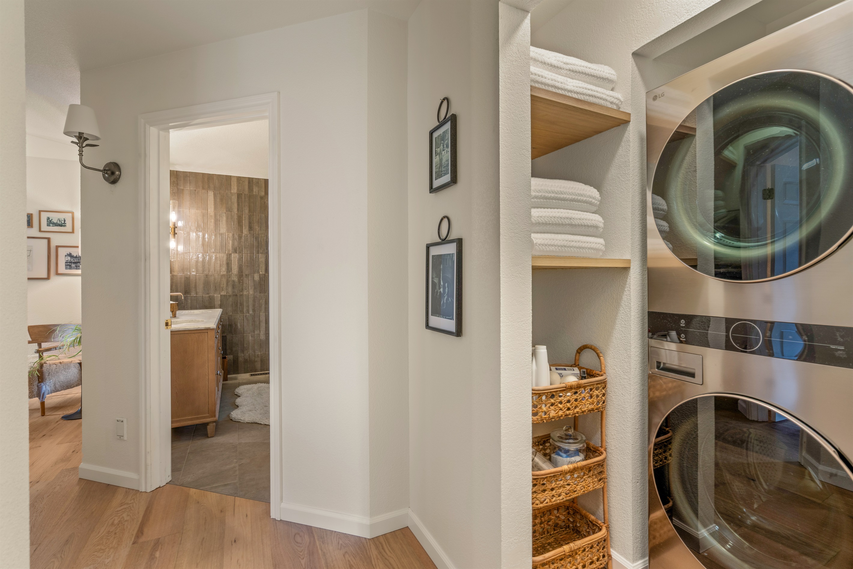 Laundry for longer stays. Supplies provided. Extra towels and linens as well.