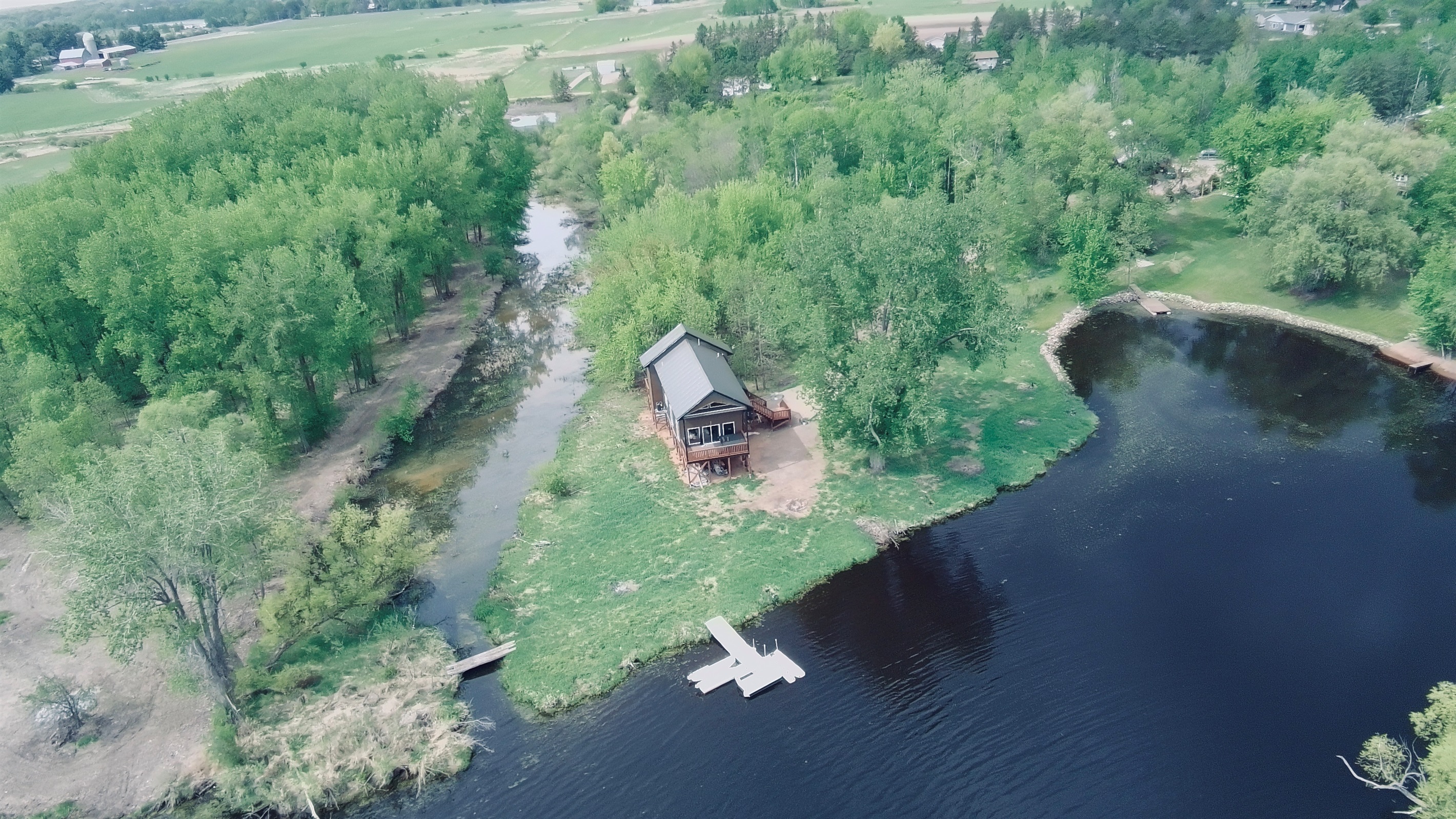 Treehouse on the Point