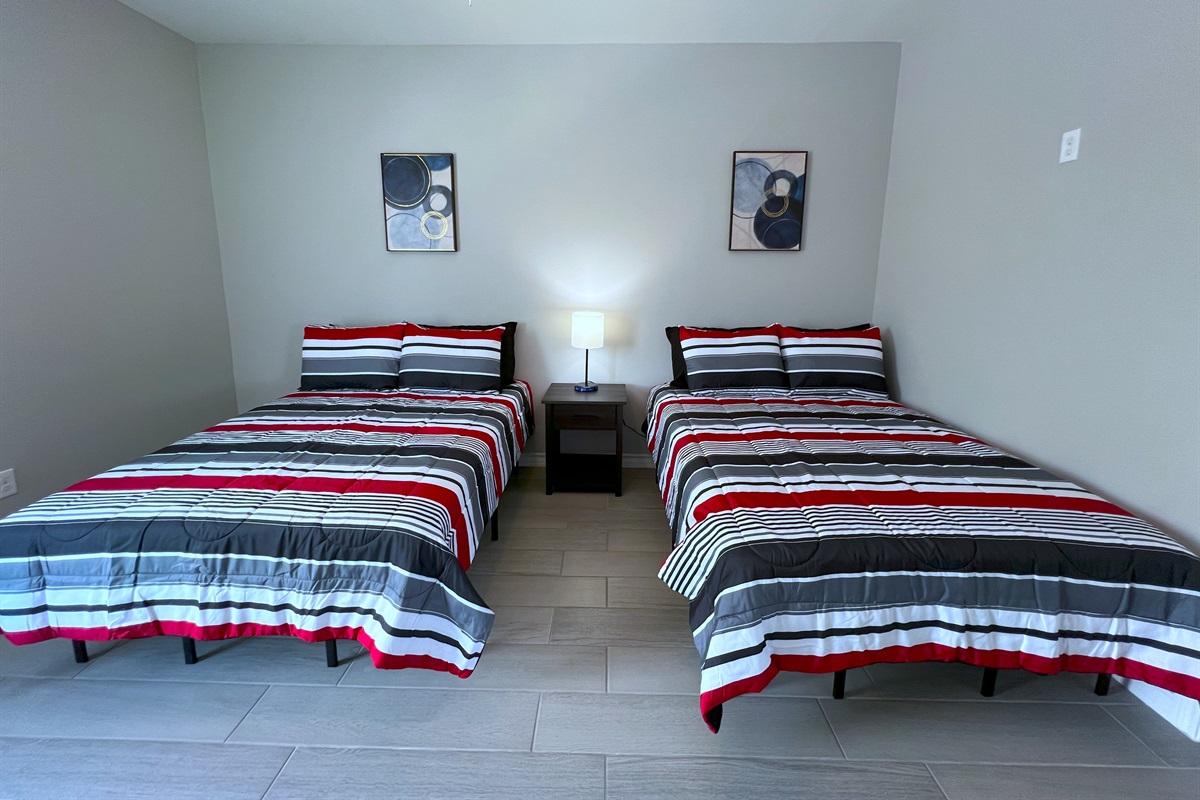 Secondary Bedroom - 2 Full Beds