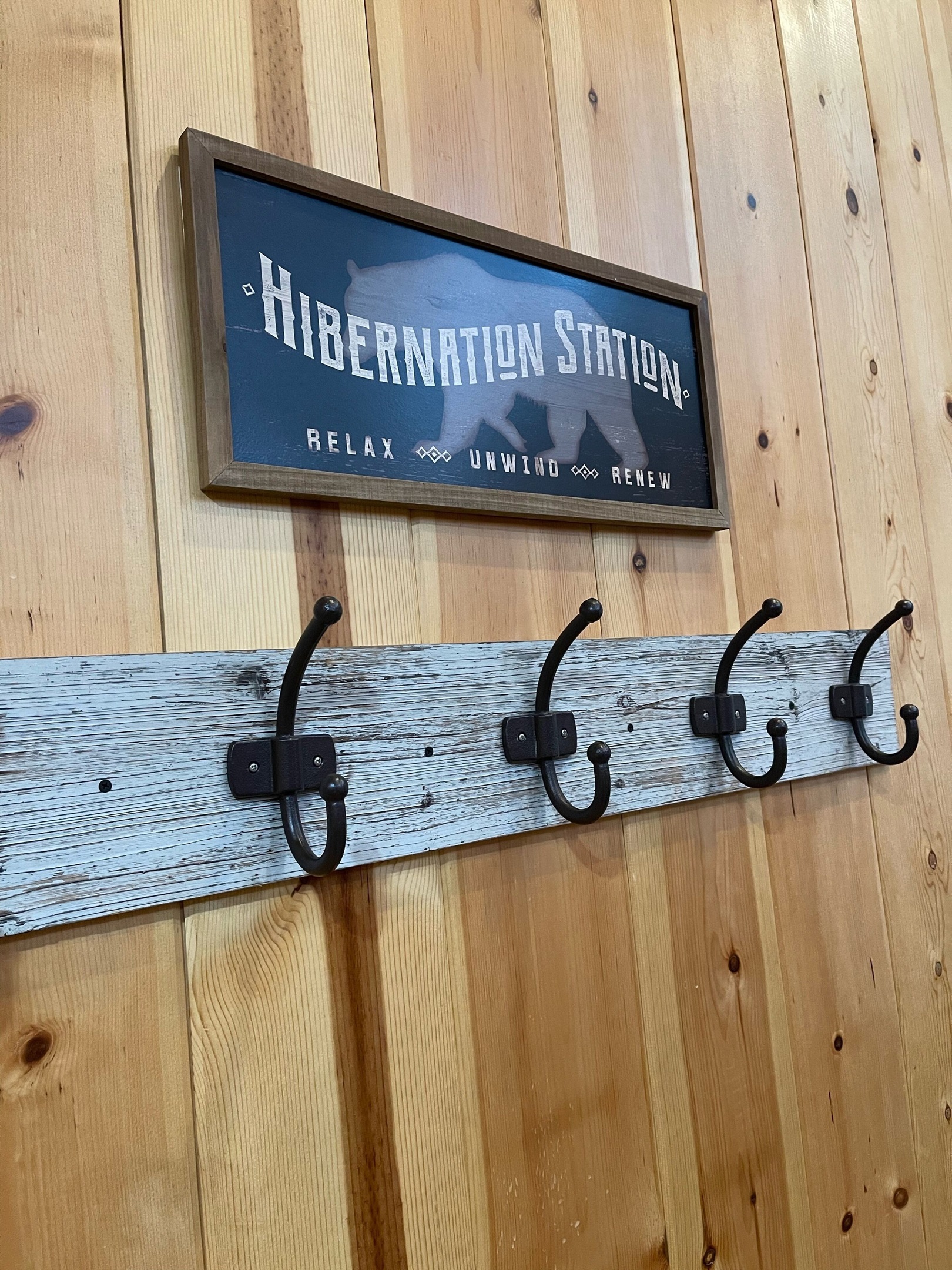 Stonewood Cabin coat rack.