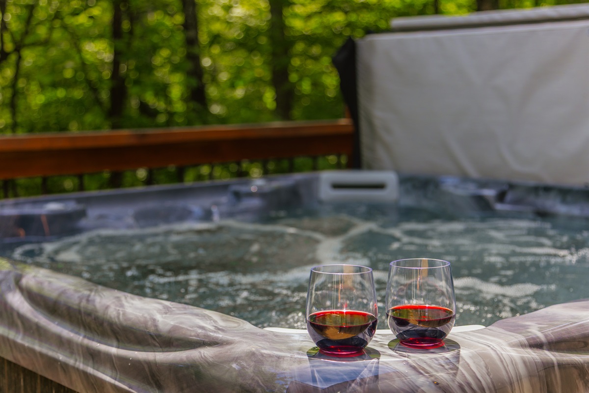 Soak in the solitude of the forest - with no neighbors in sight!