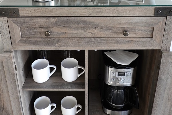 Indulge in a morning brew experience that suits your taste, offering a variety of options like Keurig, drip, pour-over, tea, or kid-friendly hot cocoa.