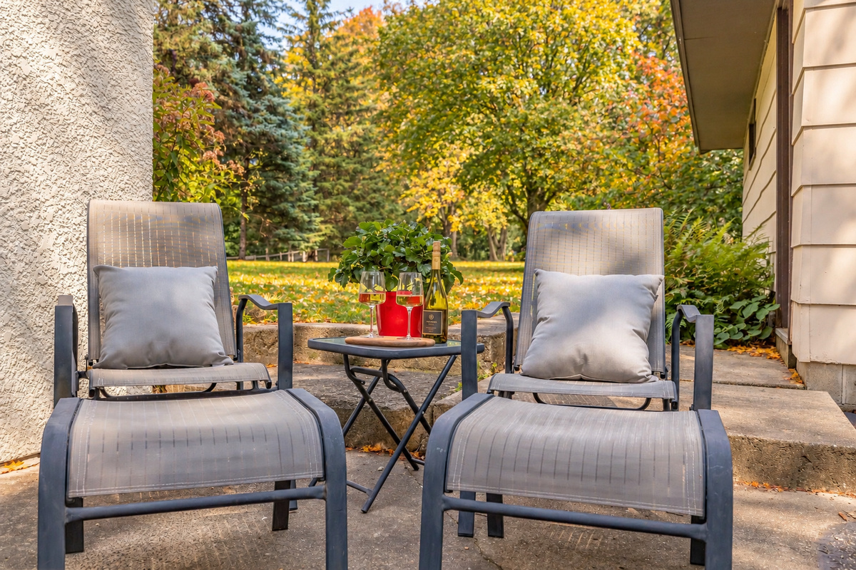 Perfect outdoor relaxing area.  Fall trees soon to come!