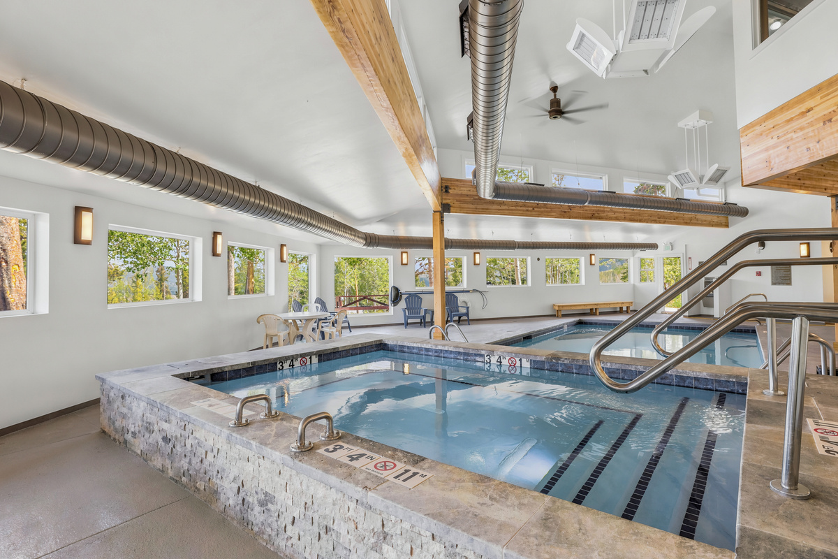 New large hot tub and adjacent pool