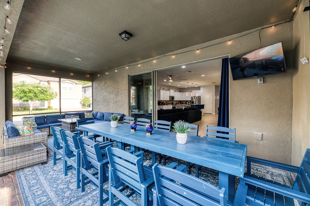 Outdoor Dining for 12