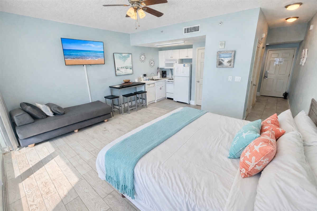 Studio with a very spacious feel