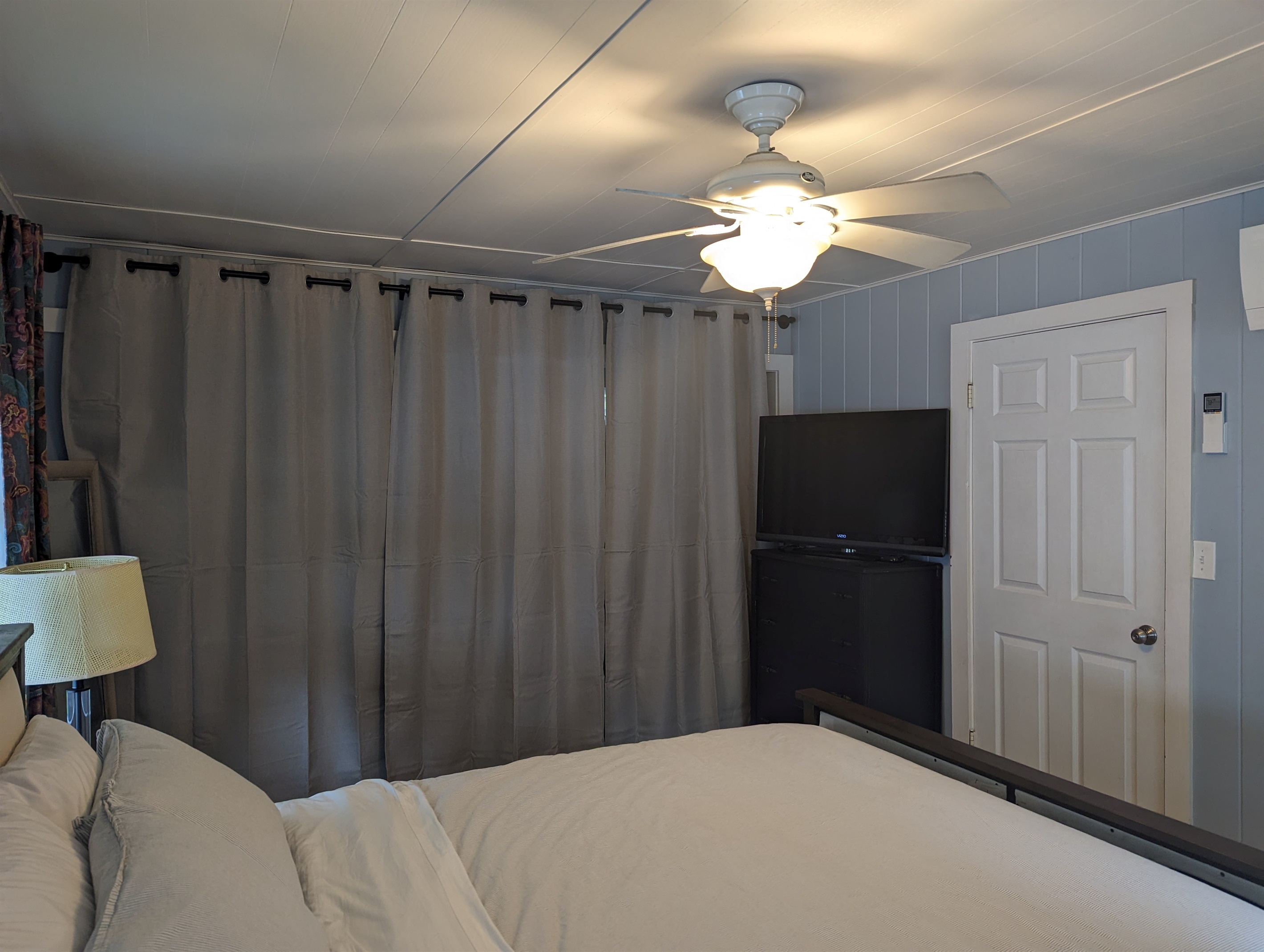 Bedroom (Apartment)