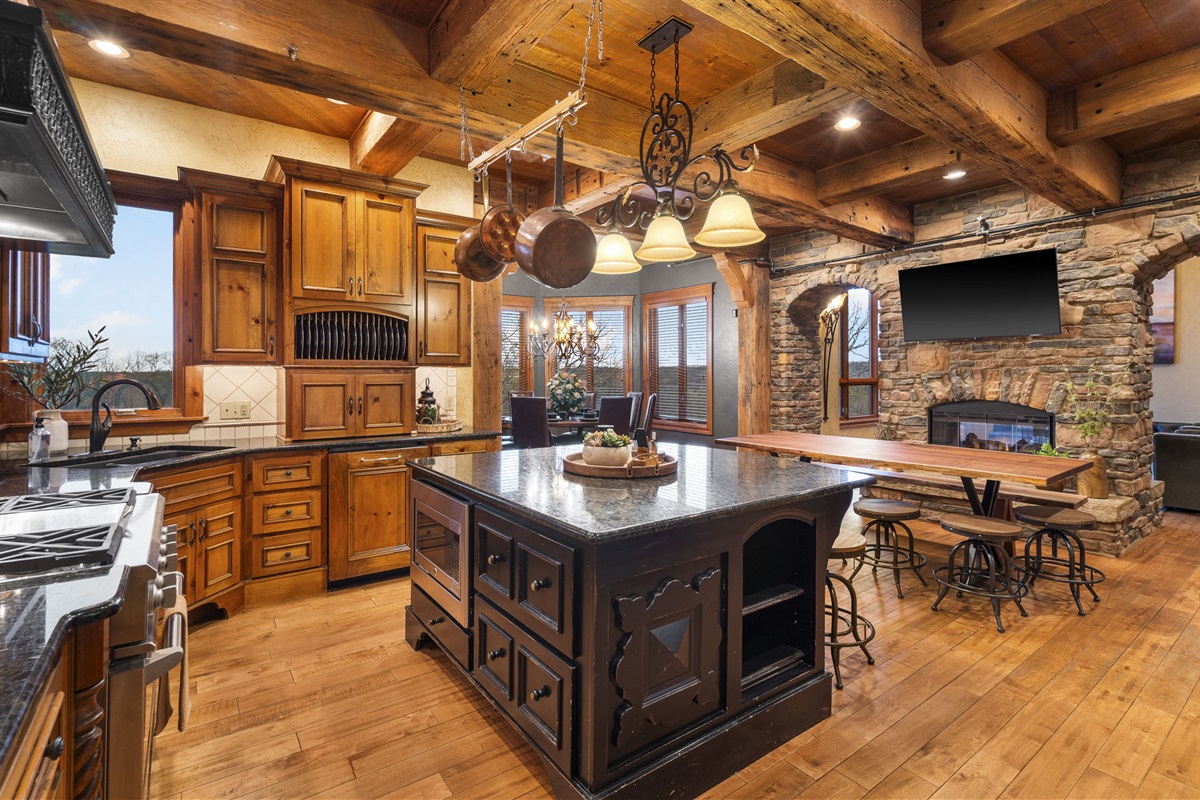 Main level fully stocked kitchen