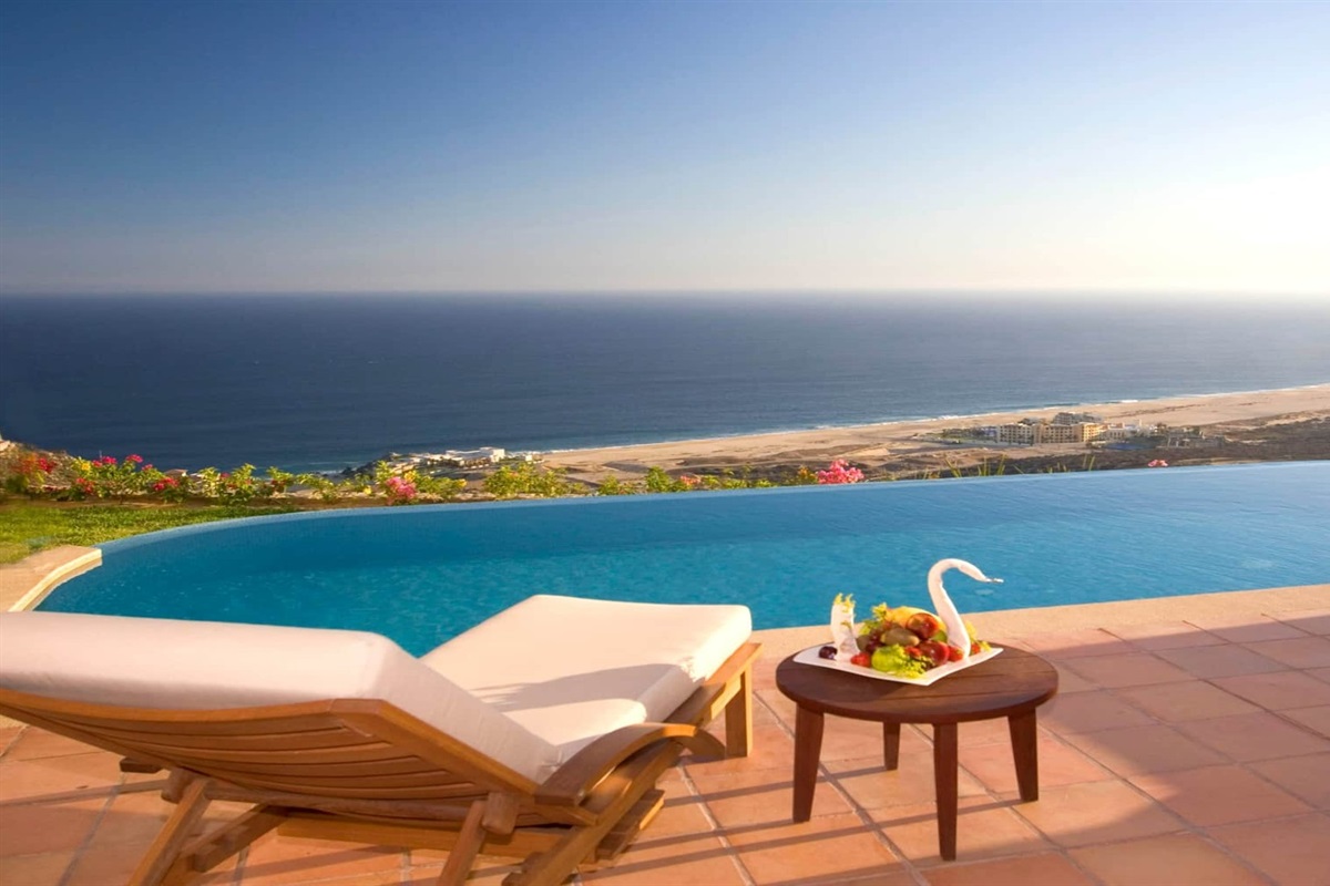 Private Pool over looking Pacific Ocean at Montecristo, Vacation Travel Exclusives