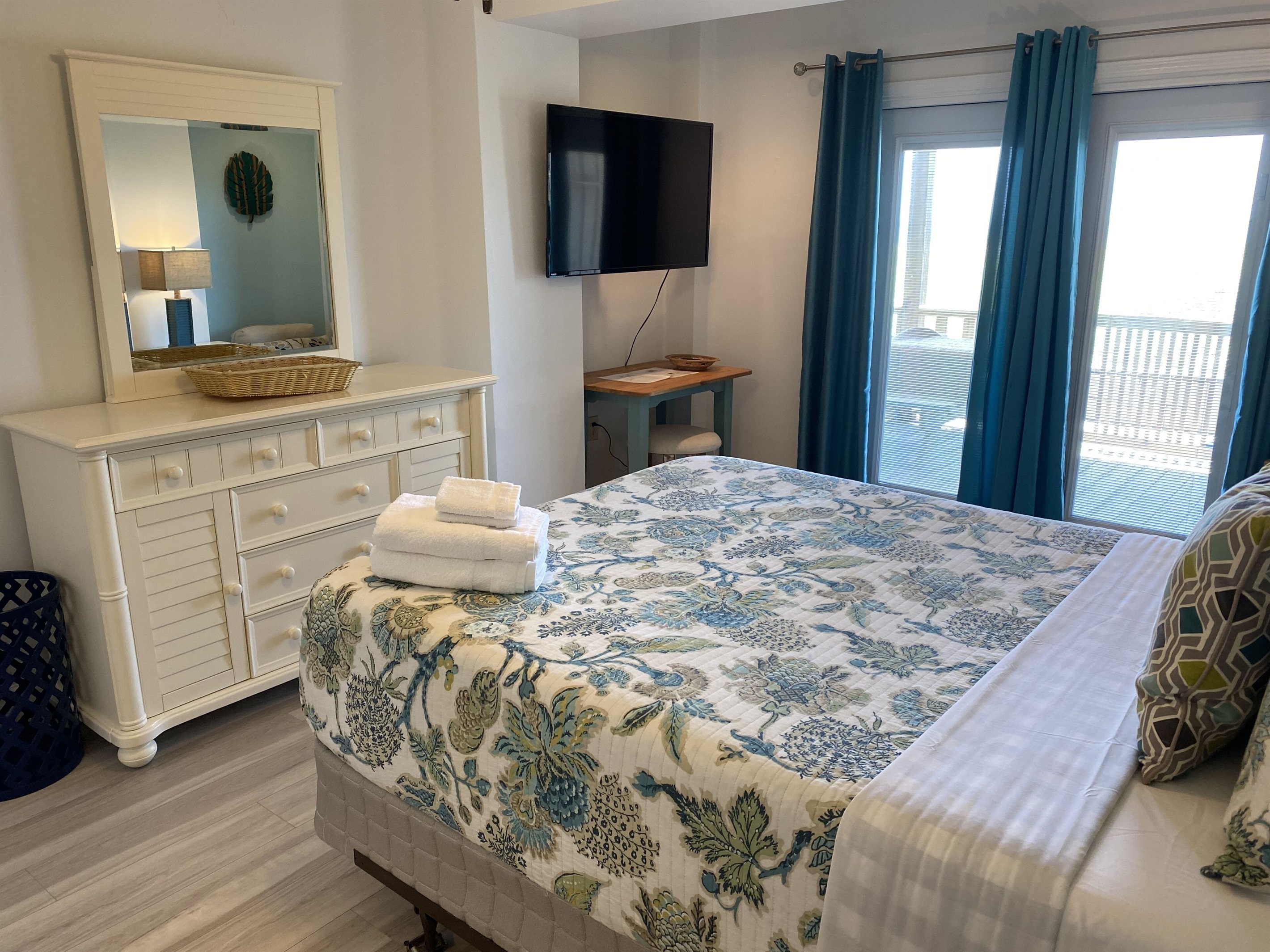 Master Bed Room