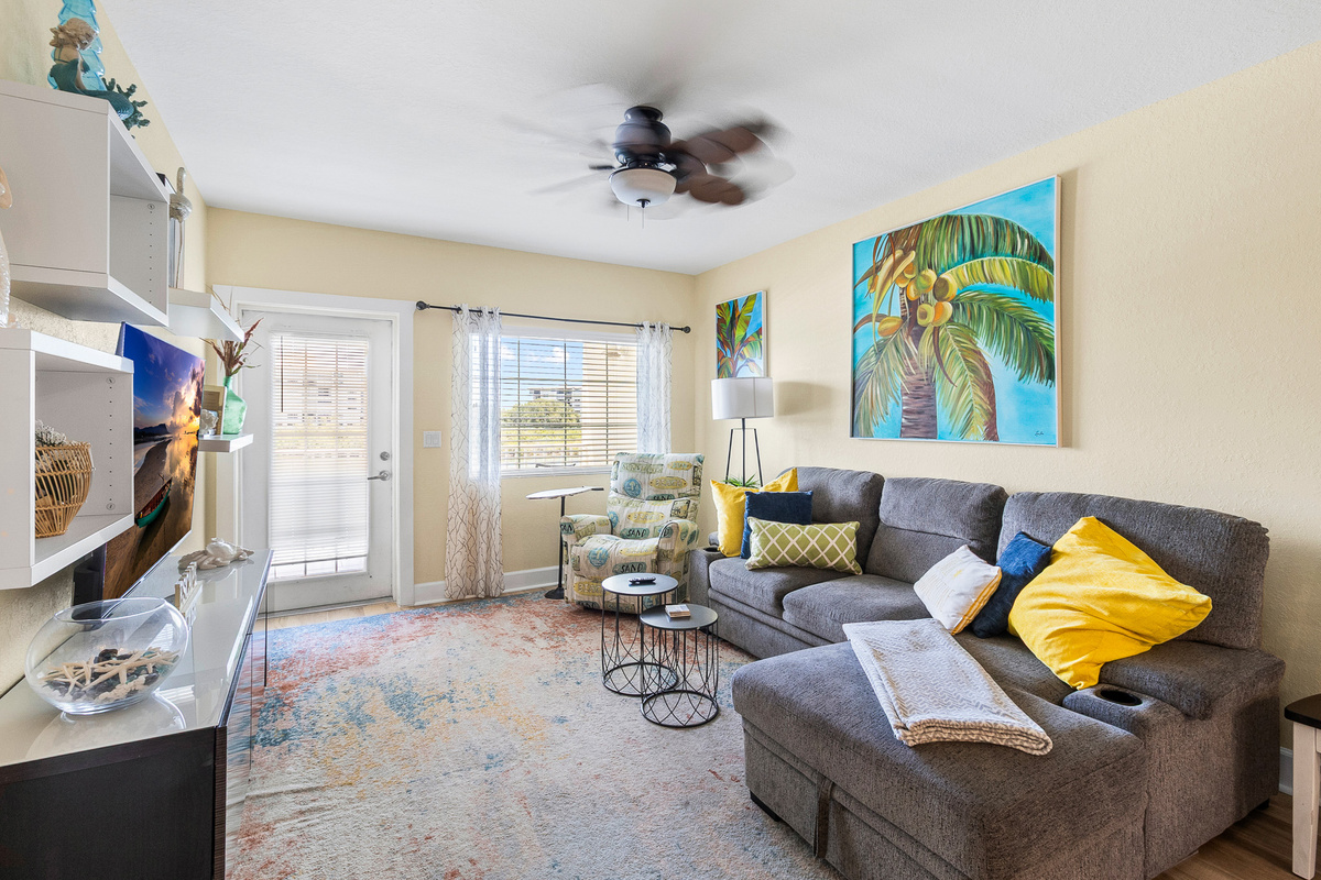 Living room overlooks the back balcony and the Gulf of Mexico/America!