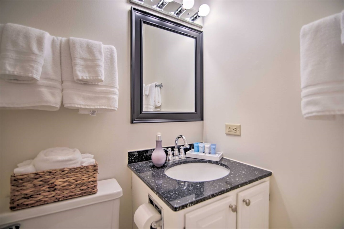 Plenty of plush towels, along with shampoo, conditioner, body wash and a hair blow dryer are supplied for your convenience. 