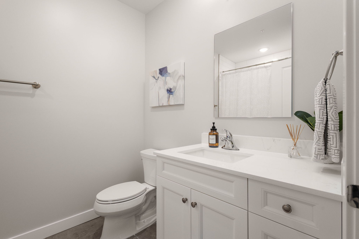 Main Bathroom