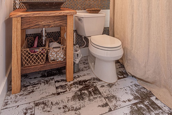 Secondary bathroom