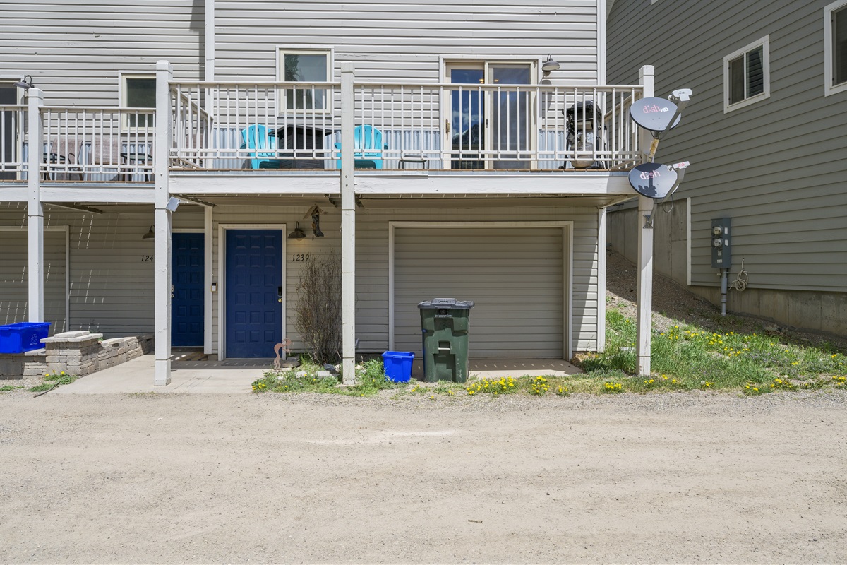 Townhome entrance