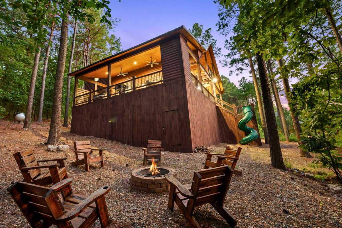Bear’s Lair