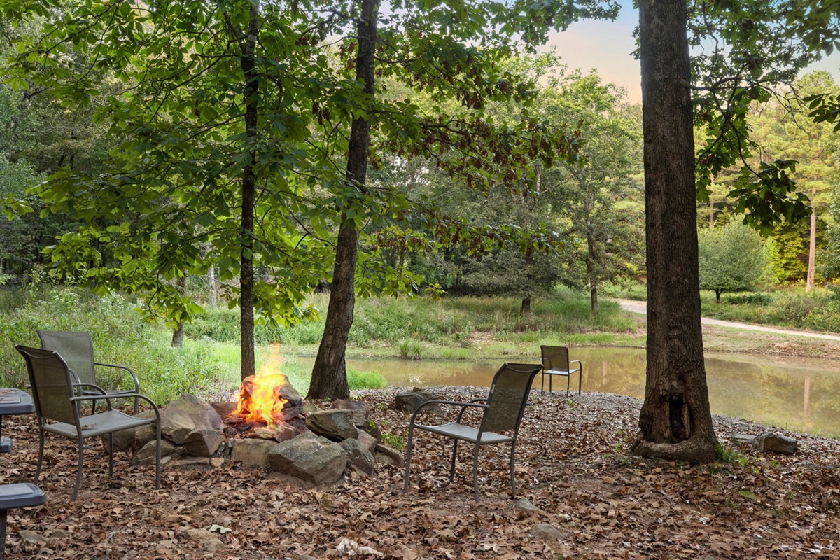 Fireside chats with friends by the pond—marshmallows required!