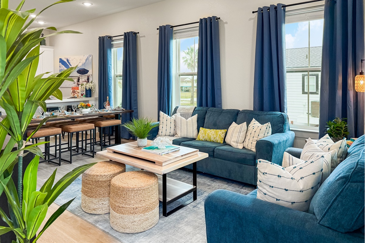 b771e3c96bc34833937202f58c55327e Large | Beachhouse | Texas | TX | Vacation Homes | Galveston | Crystal Beach | Kokomo | Breezy Days | Beachfront Elegance | Sunrise Serenity | Southern Sands Property Management, LLC