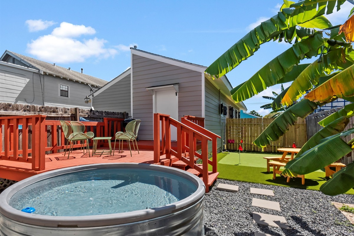 b788880b15c3482698cf5b9b257e4331 Large | Beachhouse | Texas | TX | Vacation Homes | Galveston | Crystal Beach | Kokomo | Breezy Days | Beachfront Elegance | Sunrise Serenity | Southern Sands Property Management, LLC