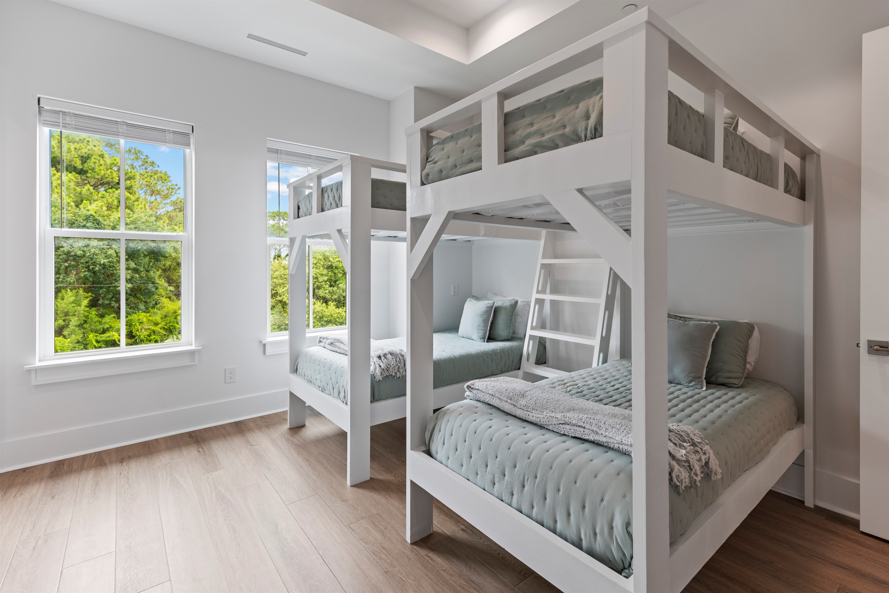 3rd Bedroom w/ Bunks (3rd Floor)