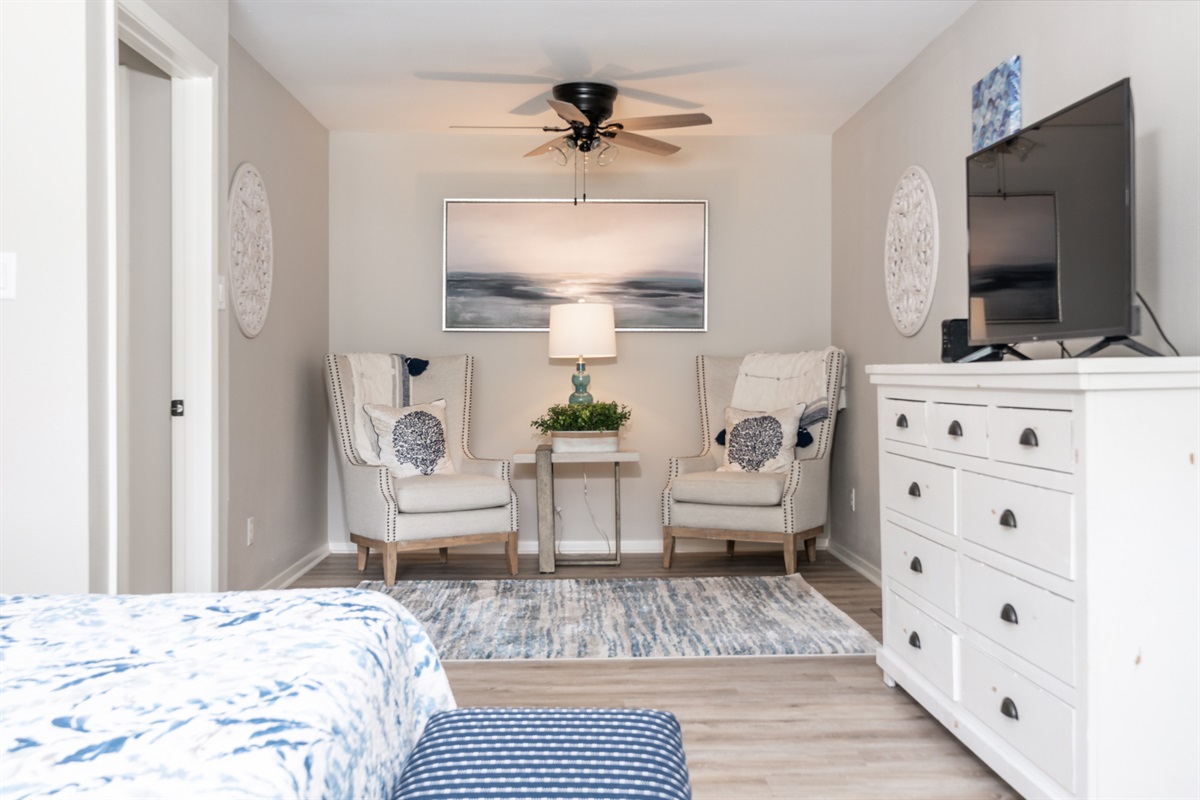 [Bedroom 1] Relaxing Seating Area - The Perfect Spot to Enjoy a Cup of Coffee or a Book