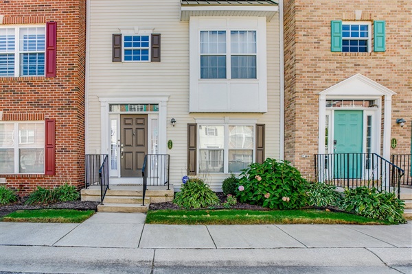 Golden Dome Getaway<>Townhome 1.5 mi To ND, photo 2
