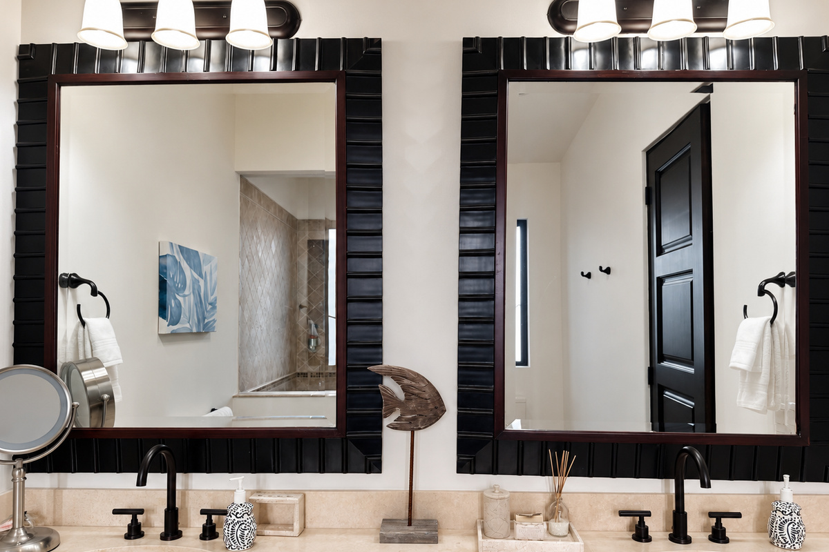Master Bathroom 4