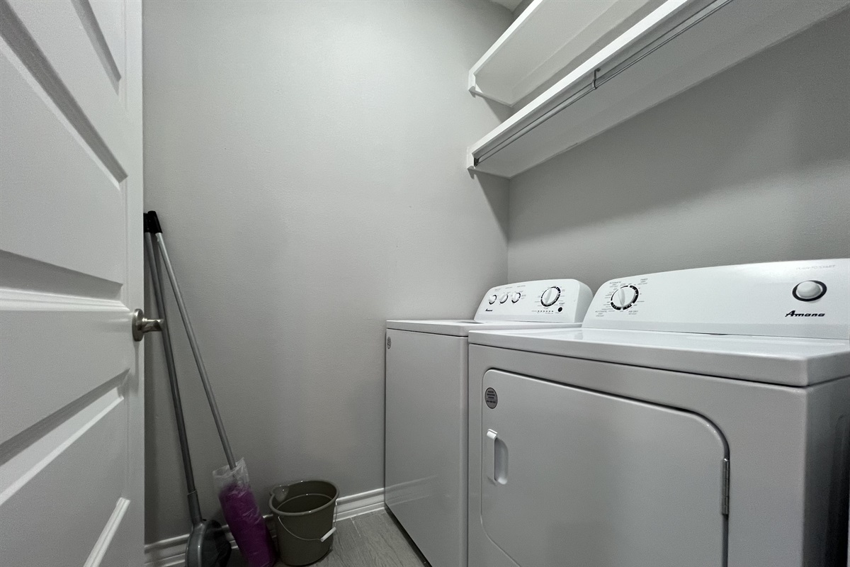 In-Unit Washer and Dryer