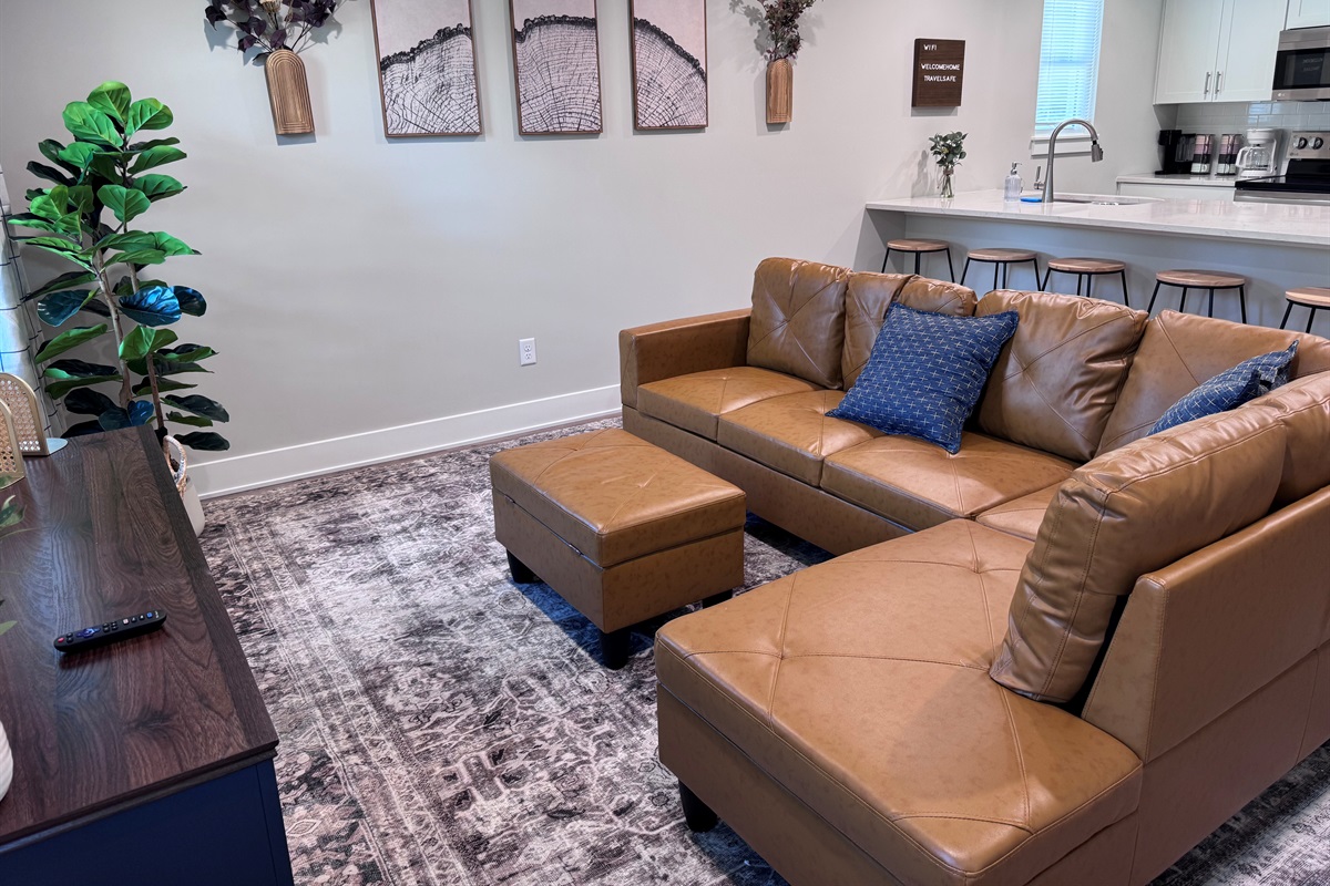 Living Rm 201