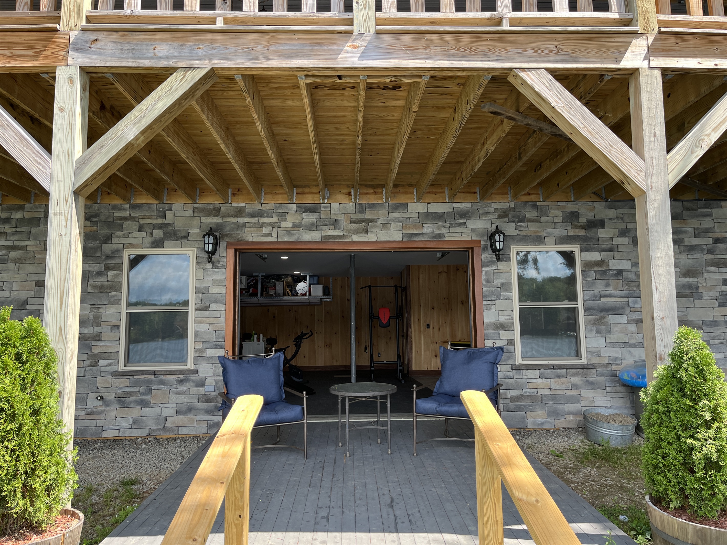 Workout or hangout, tough call!