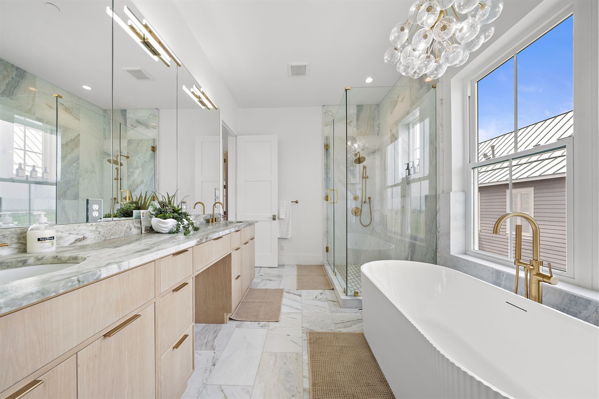 b7cb053db7cc41b2bae63ab53de268a4 Large | Beachhouse | Texas | TX | Vacation Homes | Galveston | Crystal Beach | Kokomo | Breezy Days | Beachfront Elegance | Sunrise Serenity | Southern Sands Property Management, LLC