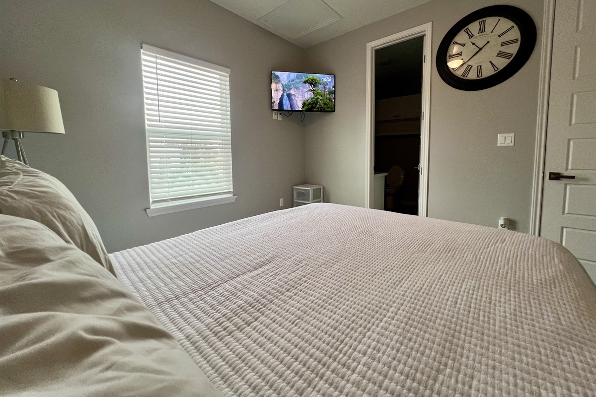 Third Bedroom - Upstairs