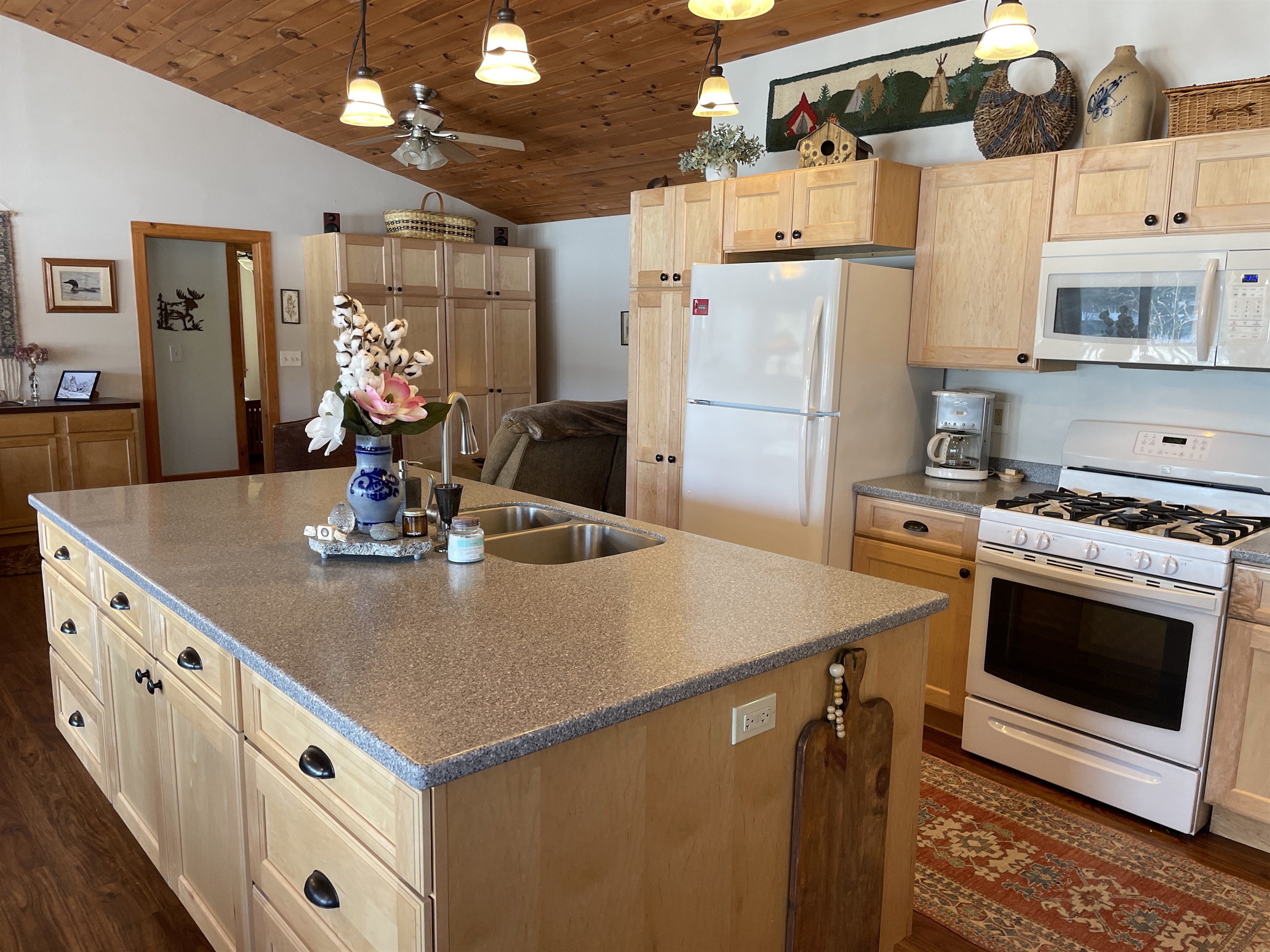 Large island in kitchen
