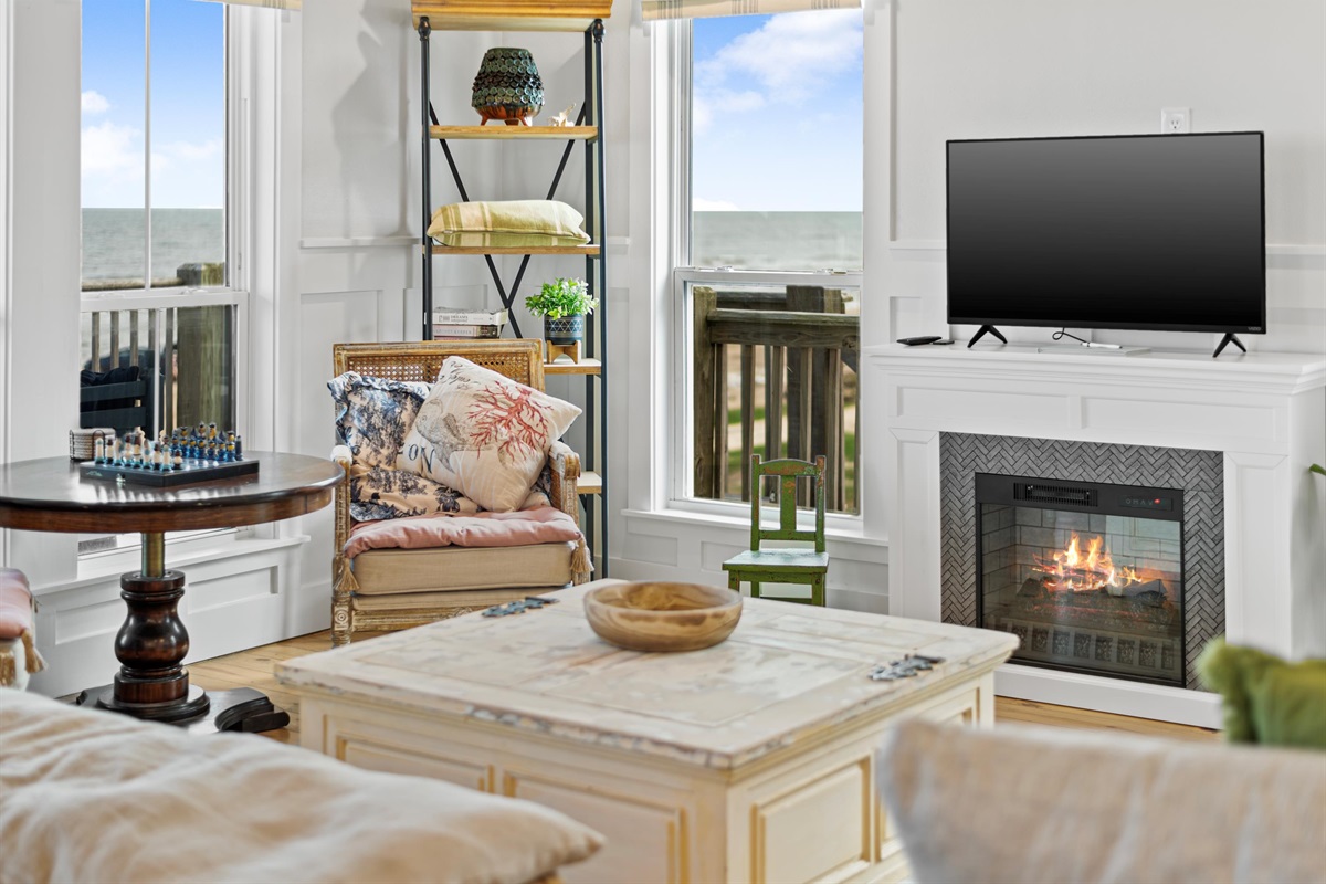 b7d97f560bd844e7bdb5c1a7df7decf4 Large | Beachhouse | Texas | TX | Vacation Homes | Galveston | Crystal Beach | Kokomo | Breezy Days | Beachfront Elegance | Sunrise Serenity | Southern Sands Property Management, LLC
