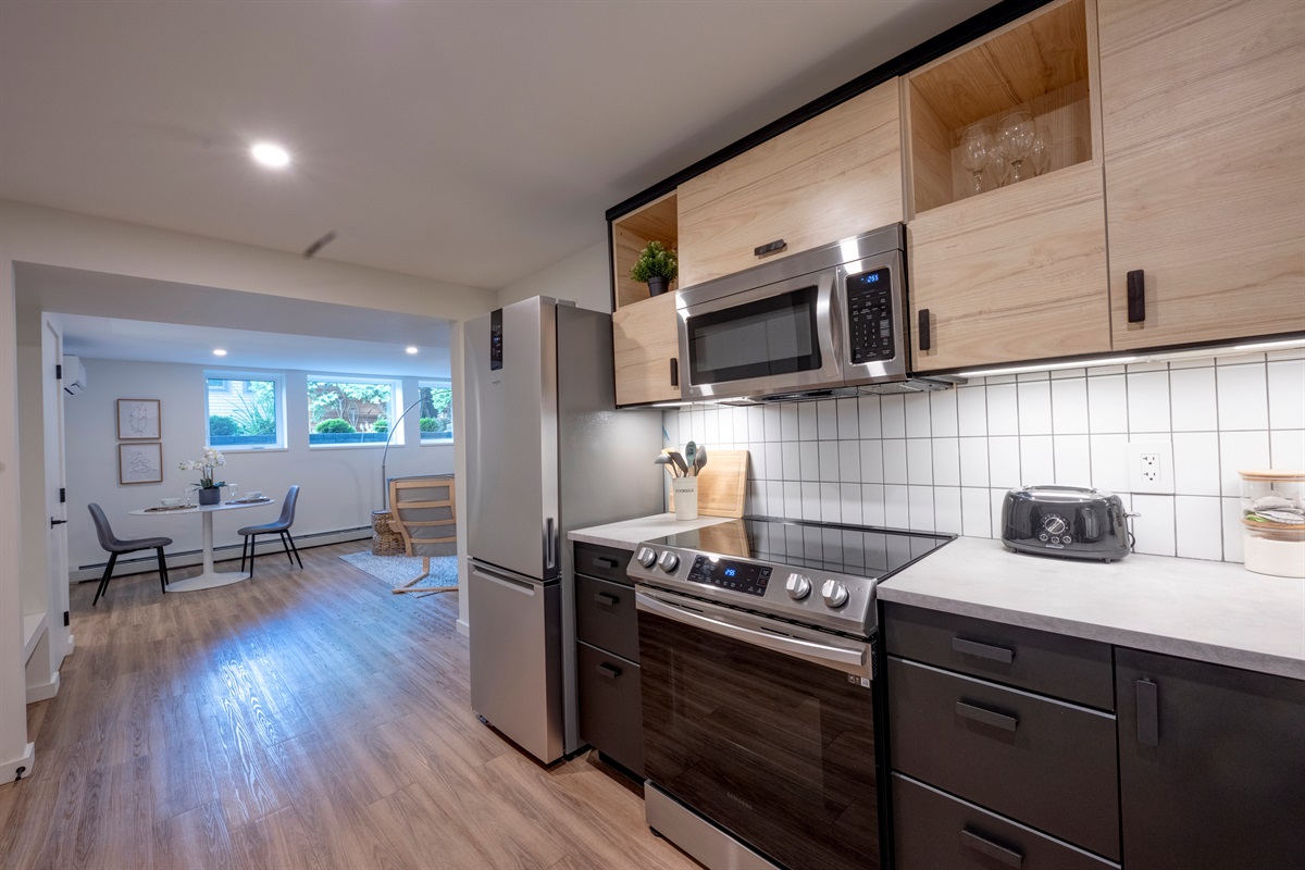 Kitchen layout designed for real meals, longer stays, and everyday cooking.