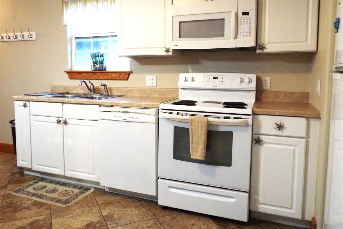 Side B kitchen