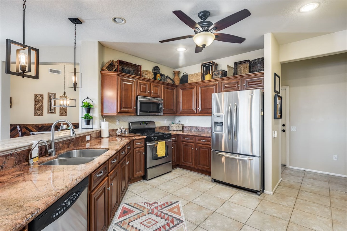 Cozy Cactus Pad in The Grande! Heated Pool|Hot Tub — Cozy Cactus Pad with Pool in Surprise, Surprise, Arizona — photo 37