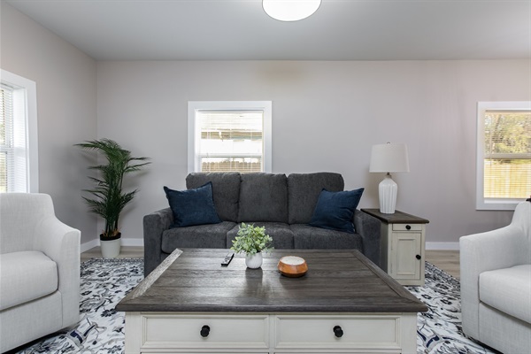 Cozy 2-Bedroom Home Near Notre Dame - Perfect for Game Day Stays, photo 22