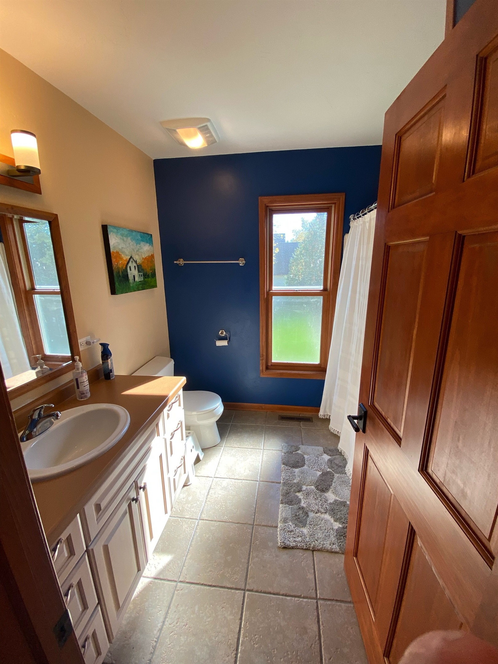 Upstairs Second Bathroom