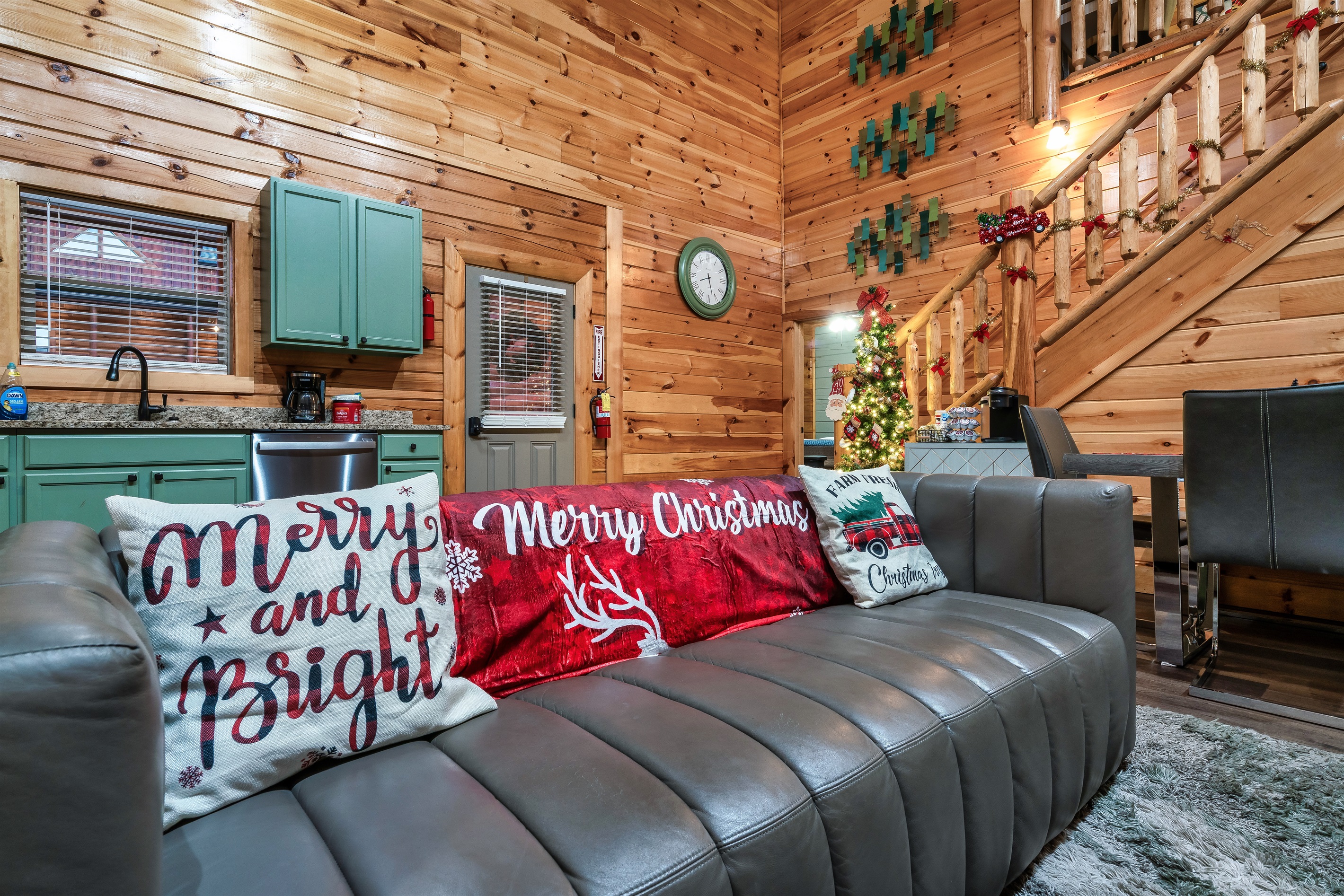 Living Room: Festive charm with vintage accents and a view of the twinkling Christmas tree!