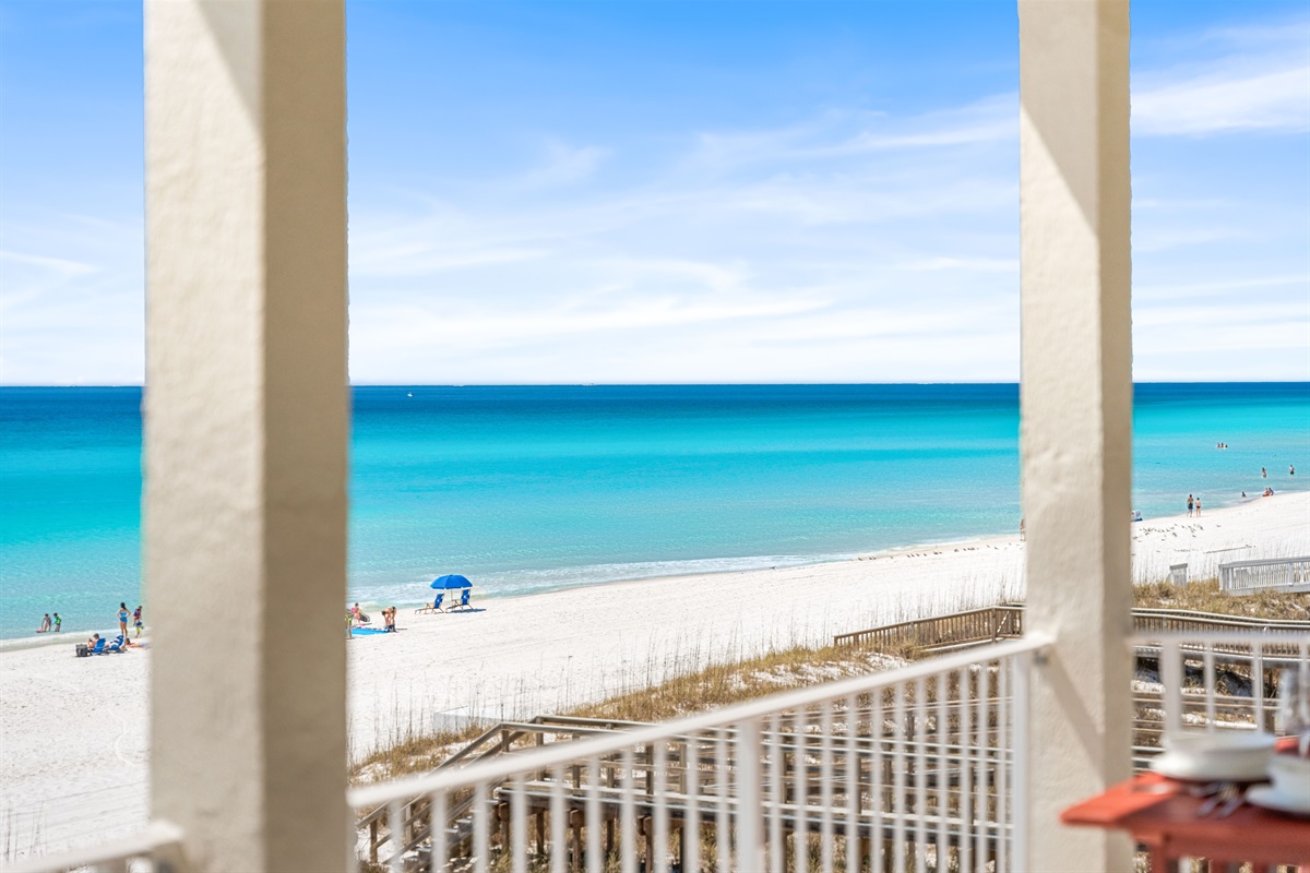 Beachfront Views | Second Floor Gulf Front Deck