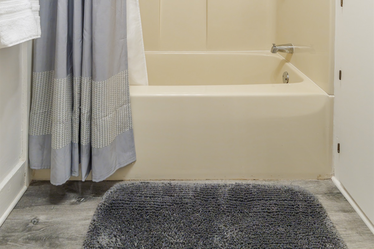 Room #9 "Captains Corner Suite" Bathroom