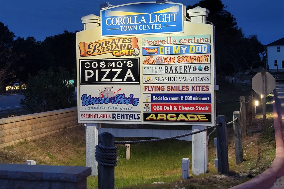 Corolla Light Town Center is right next door with lots of restaurants, shopping and entertainment. 
