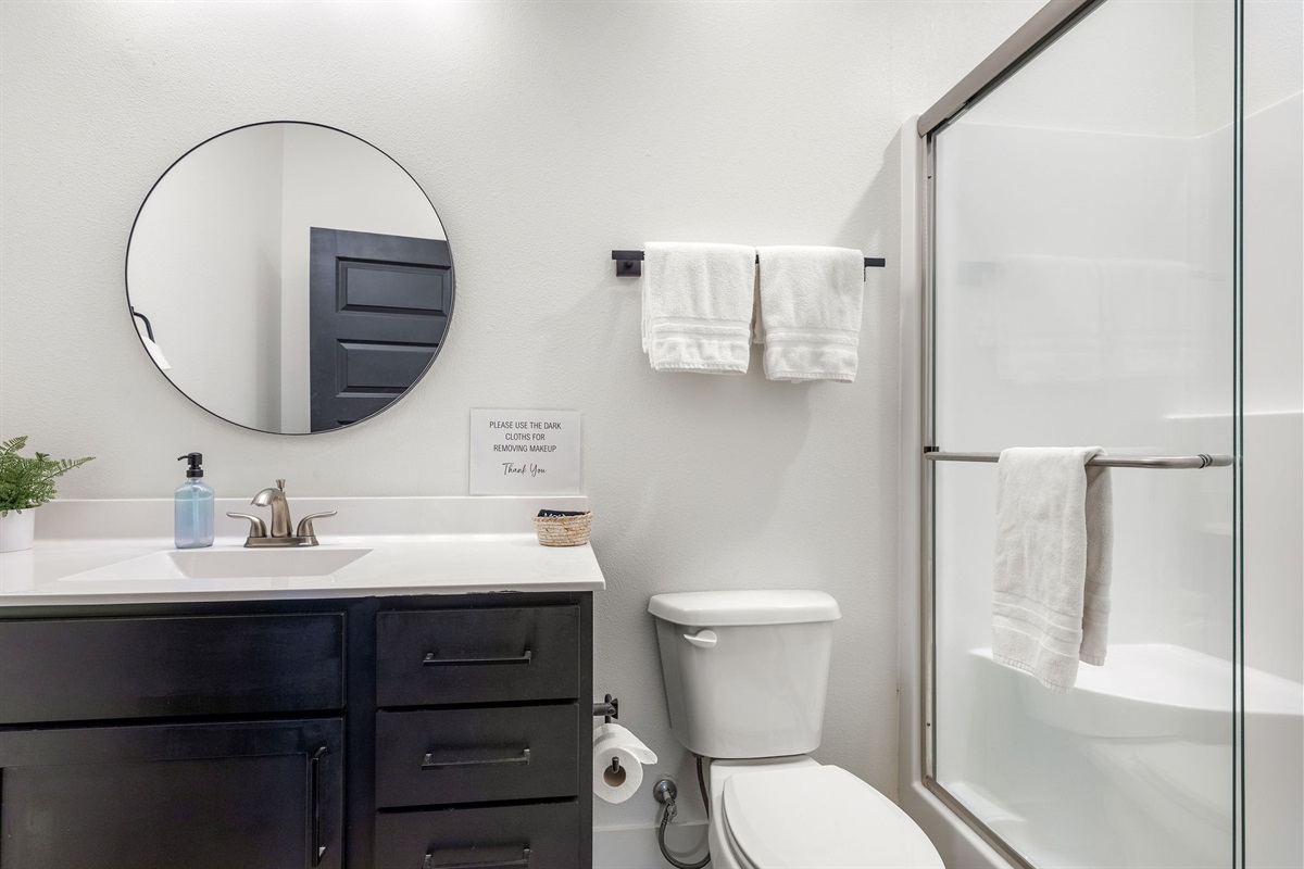 Ensuite bath