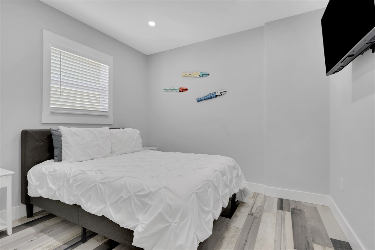 Guest House Queen Bedroom